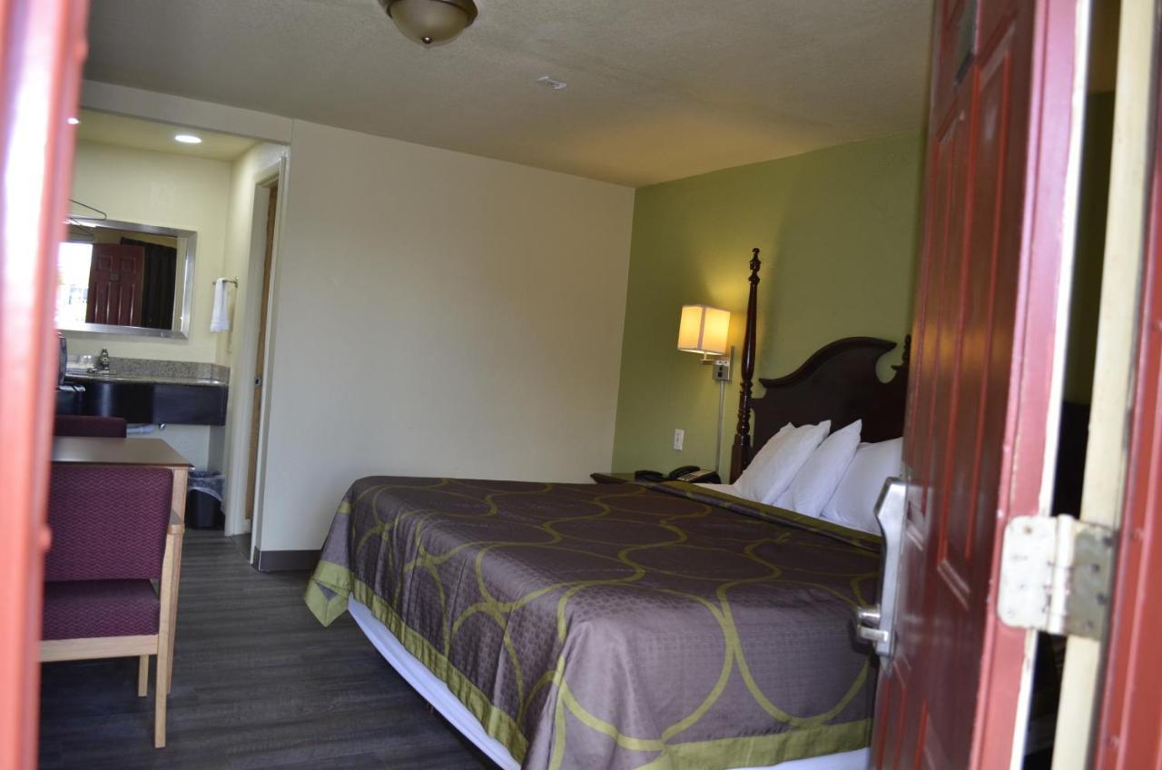 Budget Inn Williamsville Dış mekan fotoğraf