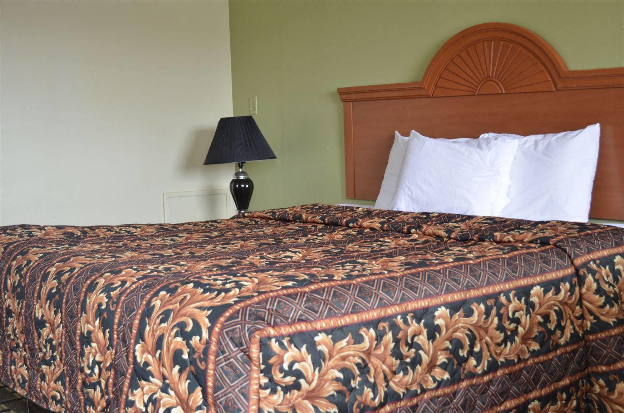 Budget Inn Williamsville Dış mekan fotoğraf