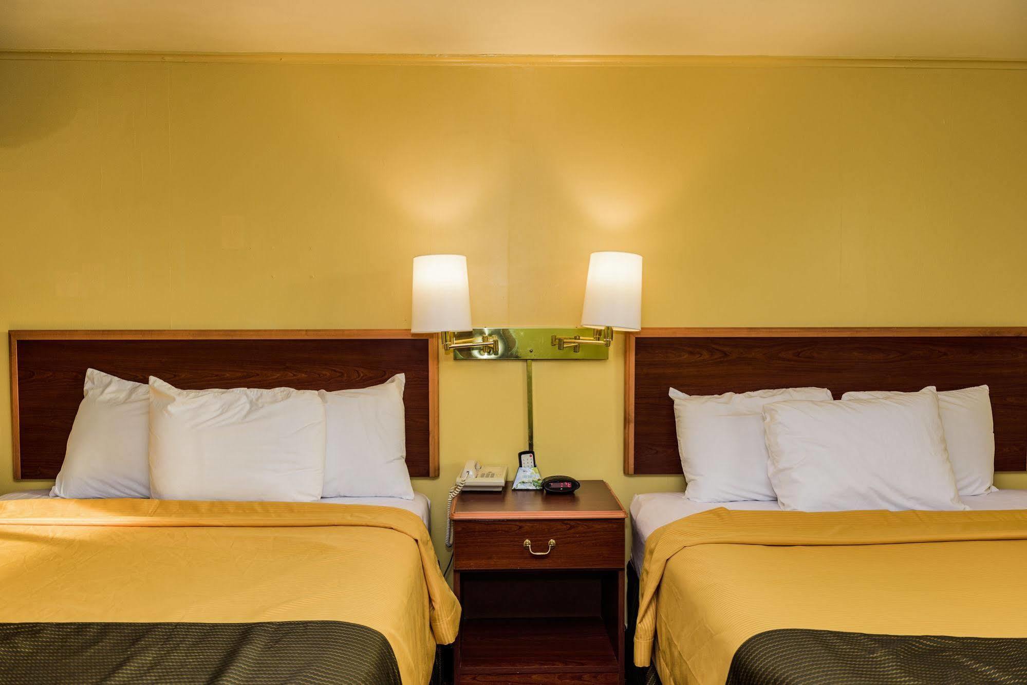Budget Inn Williamsville Dış mekan fotoğraf