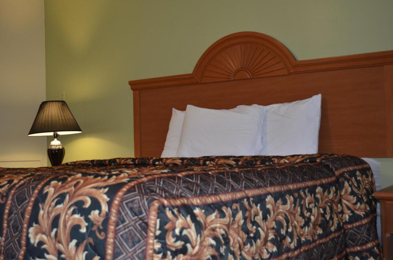 Budget Inn Williamsville Dış mekan fotoğraf